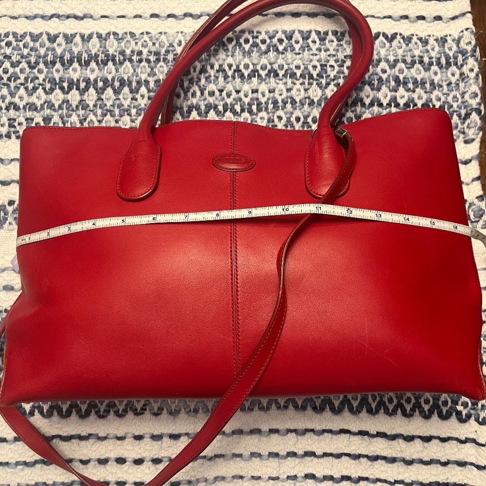 Tod’s red leather bag - Picture 10 of 12